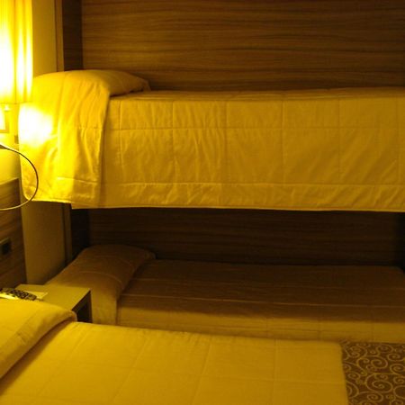 Morrisson Exclusive Rooms Rom Rum bild