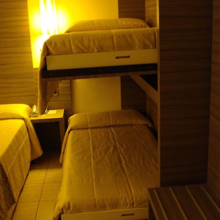 Morrisson Exclusive Rooms Rom Rum bild