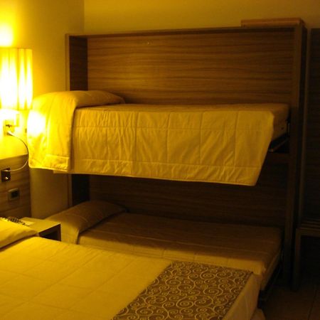 Morrisson Exclusive Rooms Rom Rum bild