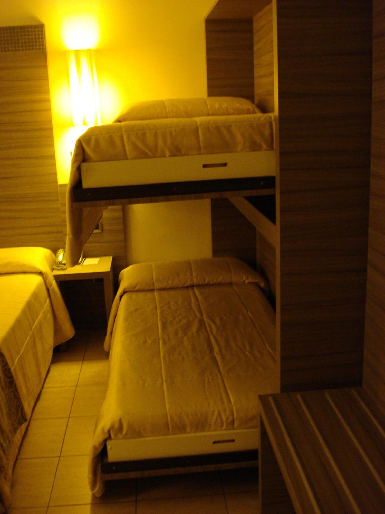 Morrisson Exclusive Rooms Rom Rum bild